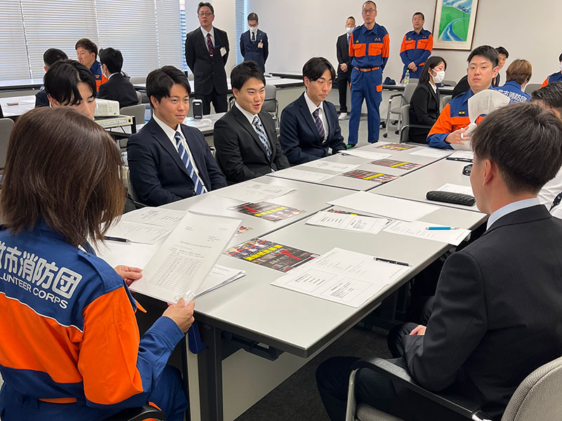 倉敷市消防団員と大学生の意見交換会