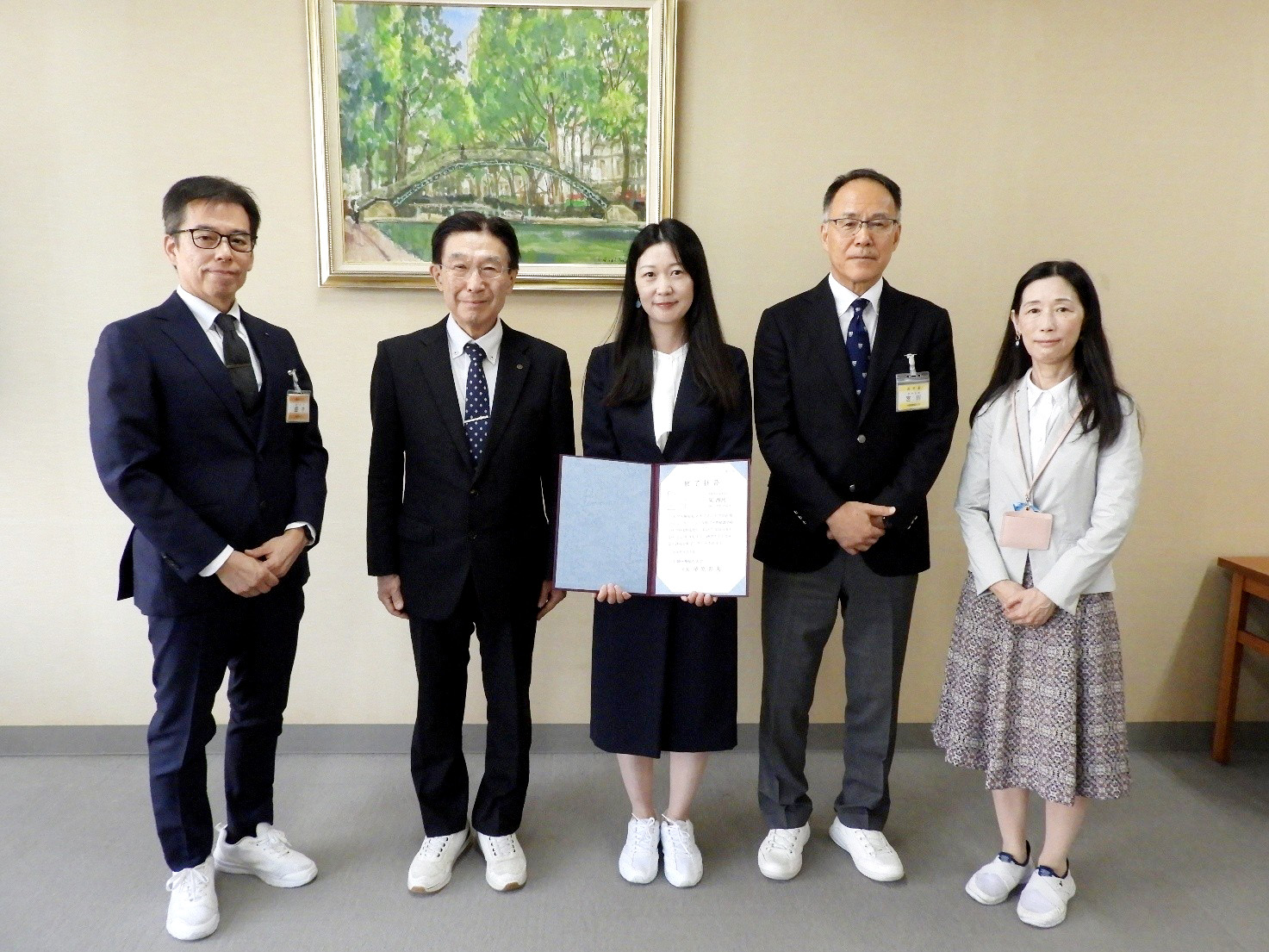 中国・上海中医薬大学からの研究生の修了