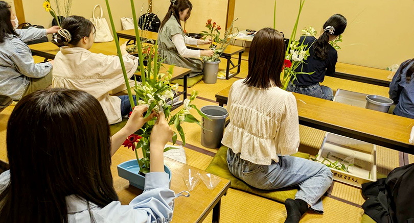 華道部「すずらん」